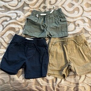 🩳 Set Of 3 Stylish Kids Shorts Set - Green, Navy, Tan
